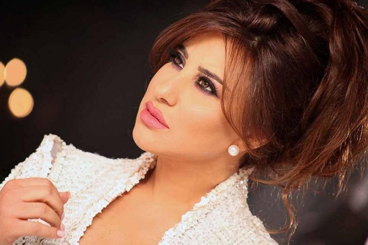في شهر عيد العشاق، كيف إنعكست قصة حب شمس الأغنية اللبنانية نجوى كرم على أغنياتها؟!