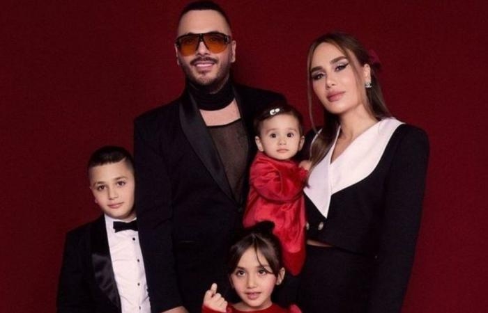 رامي عياش وعائلته في حلقة ميلادية خاصة عبر برنامج &quot;the stage&quot;