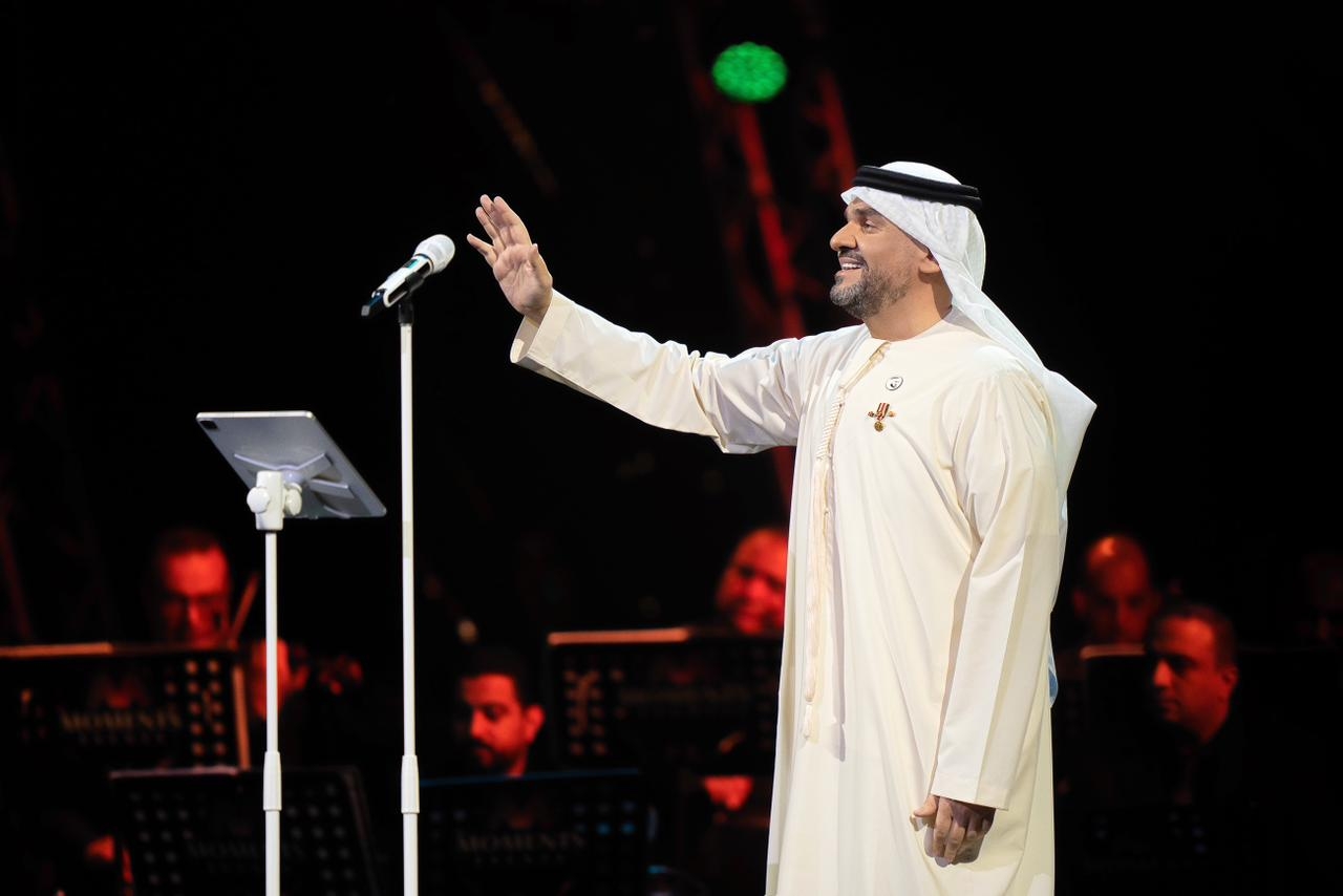 حسين الجسمي للجمهور: &quot;ليلة فخمة بحضوركم المبهر من ليالي دبي الراقية&quot;
