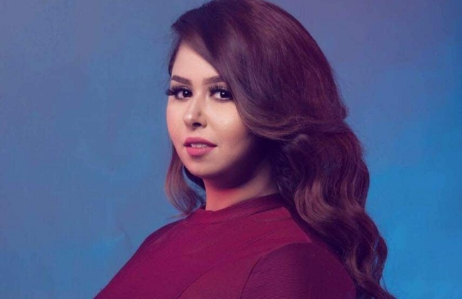 inas ezz eddine claire