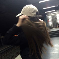 937b6847215b0db9d6ec12f6bac9af77--blurry-pictures-blurred-lines