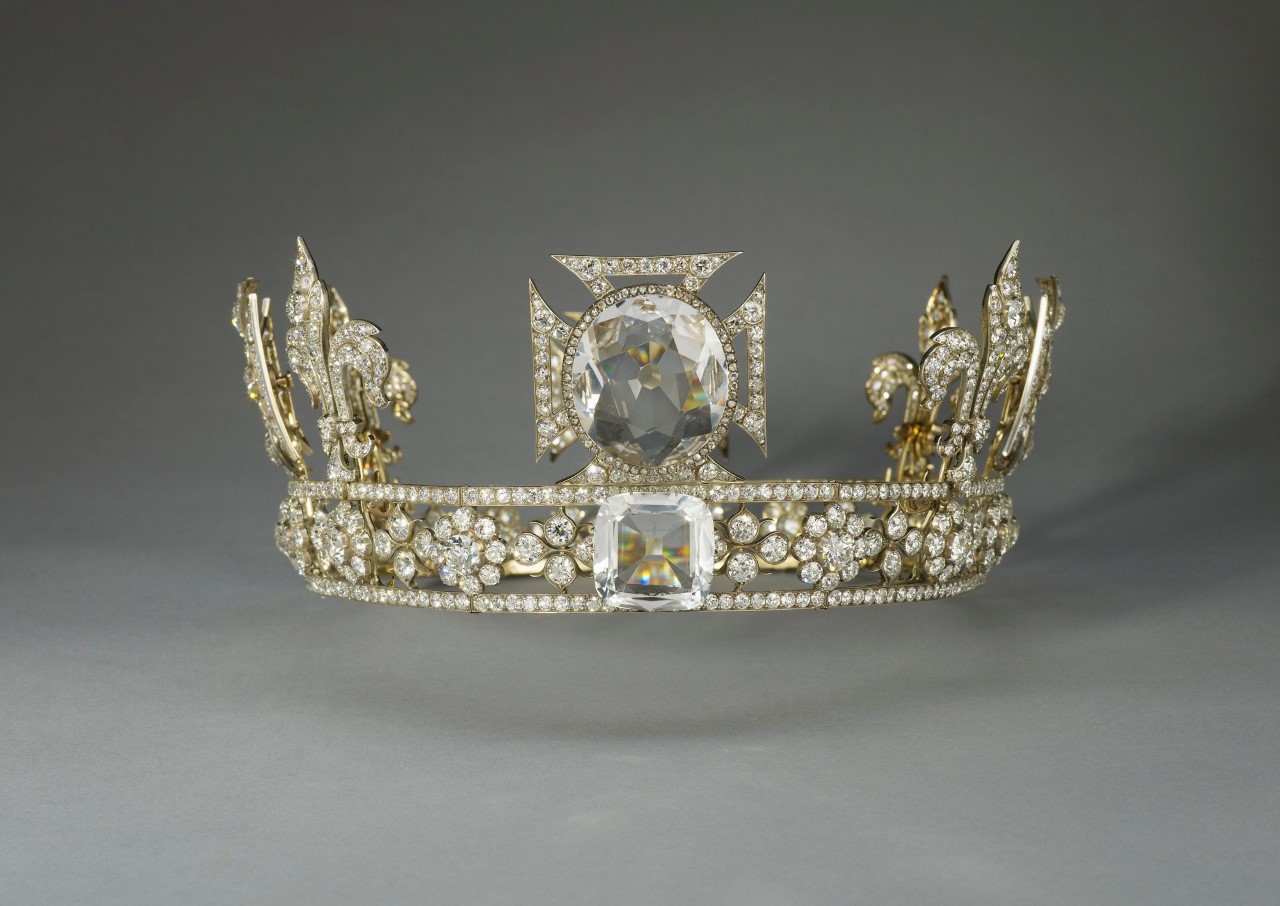 queen marys crown