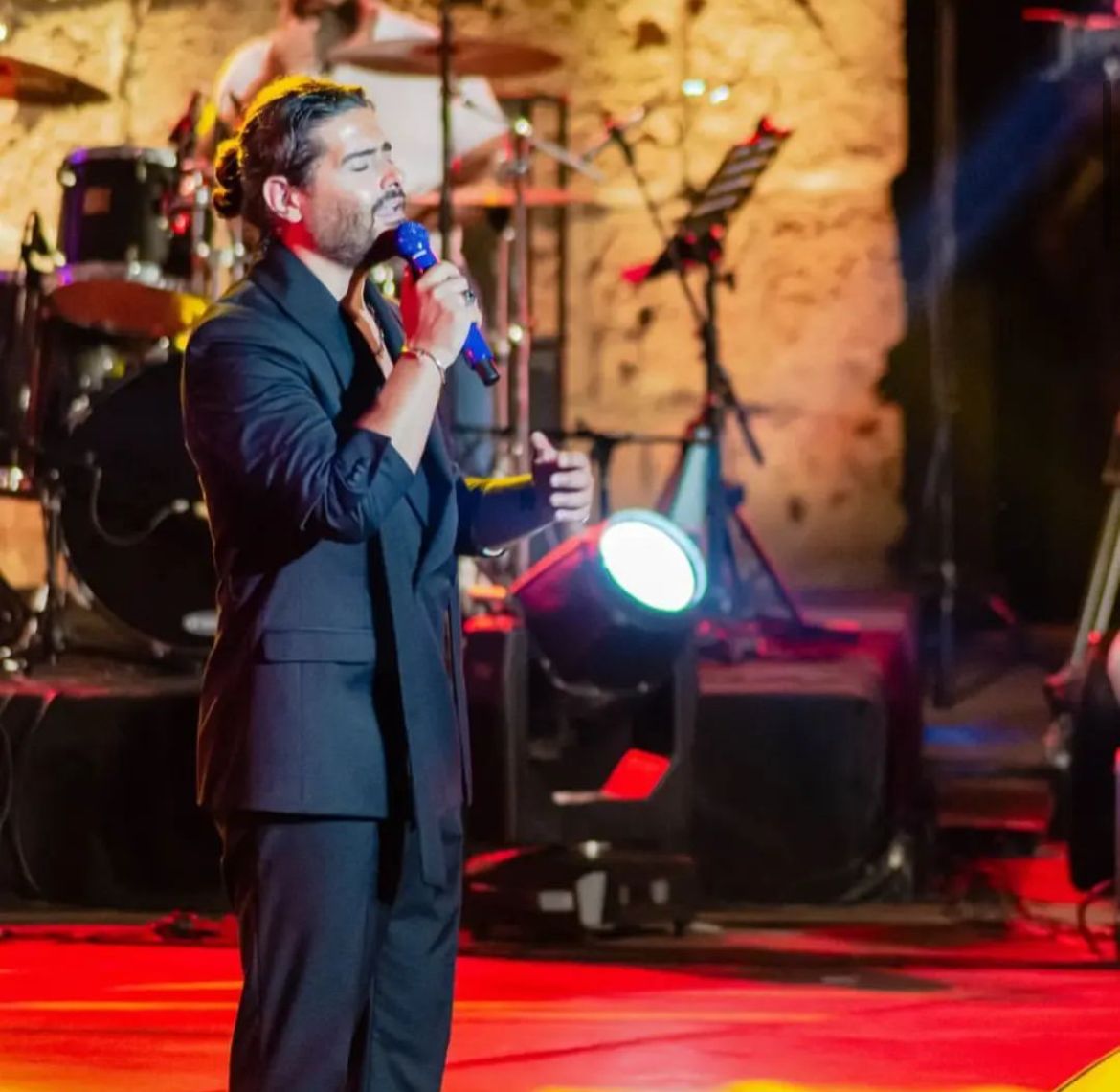 2031b0bc-14ce-439e-aecc-3be645c24631