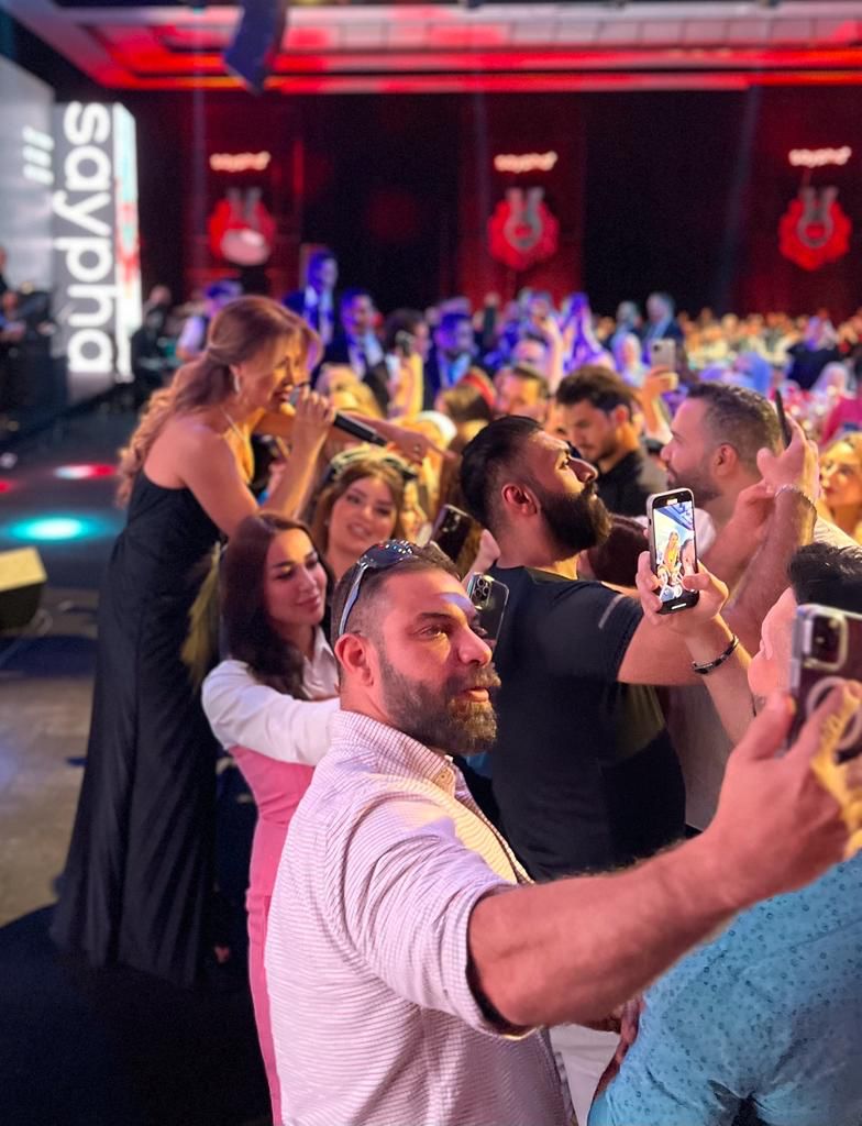 a37d8e8e-5cc6-4bad-a3ae-7ef24c1276e2