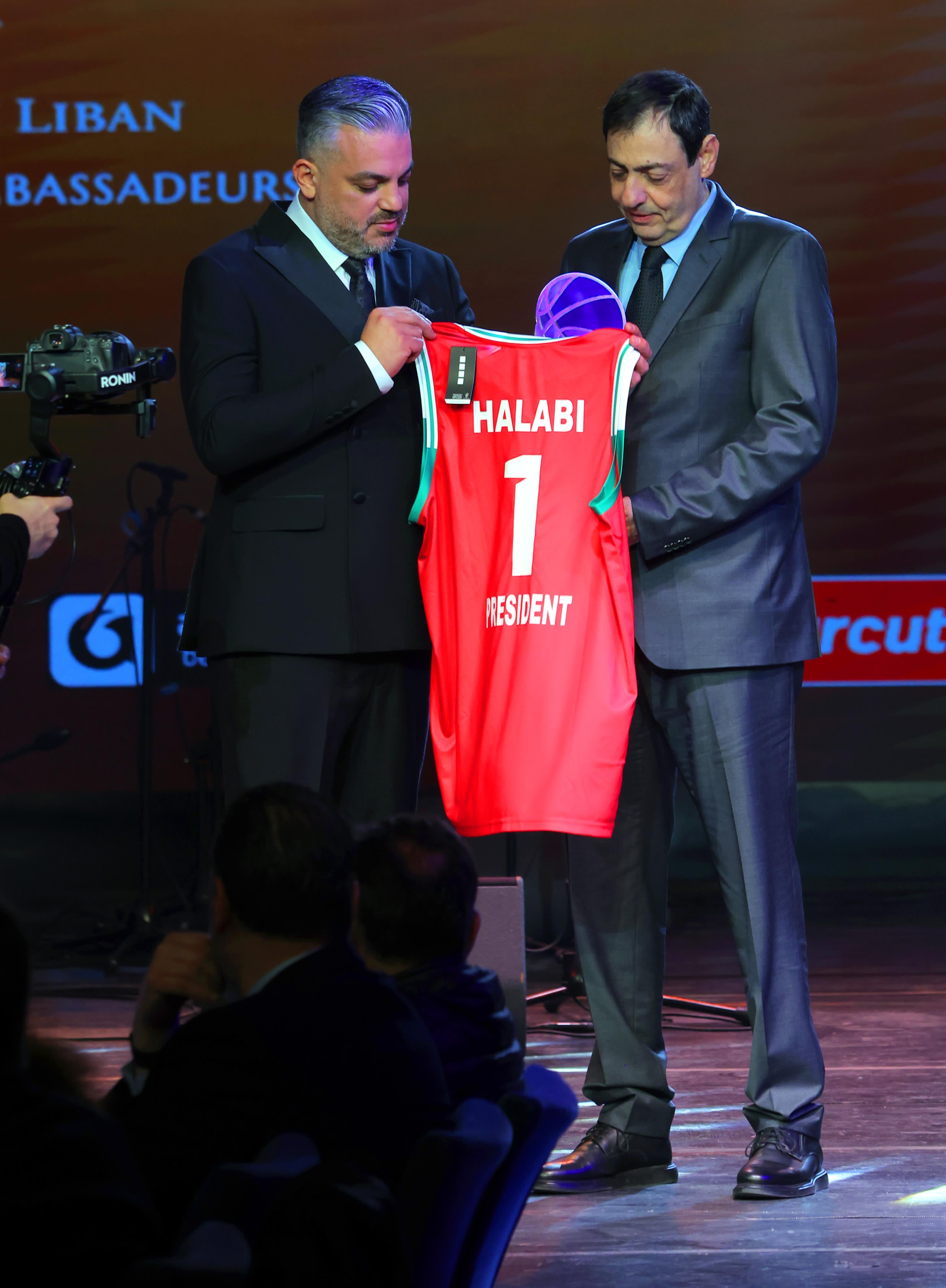 779CBE2C-A28E-483A-ABA6-97DF353CA514