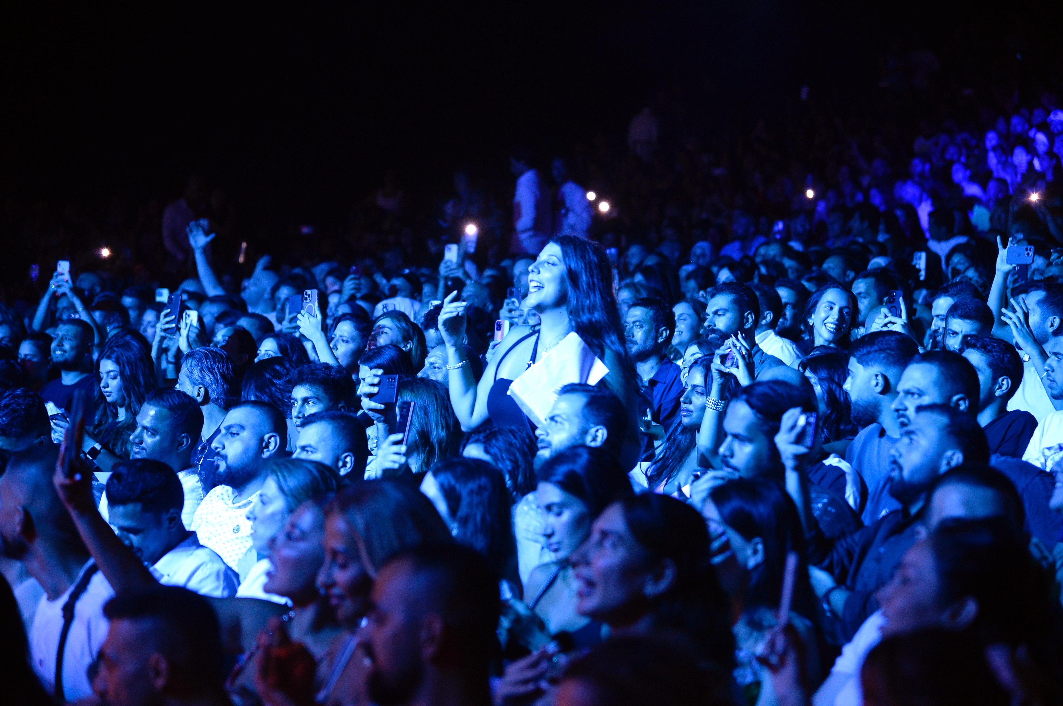 28d4a00f-e89a-4b3d-94ae-32f2653a3e8f