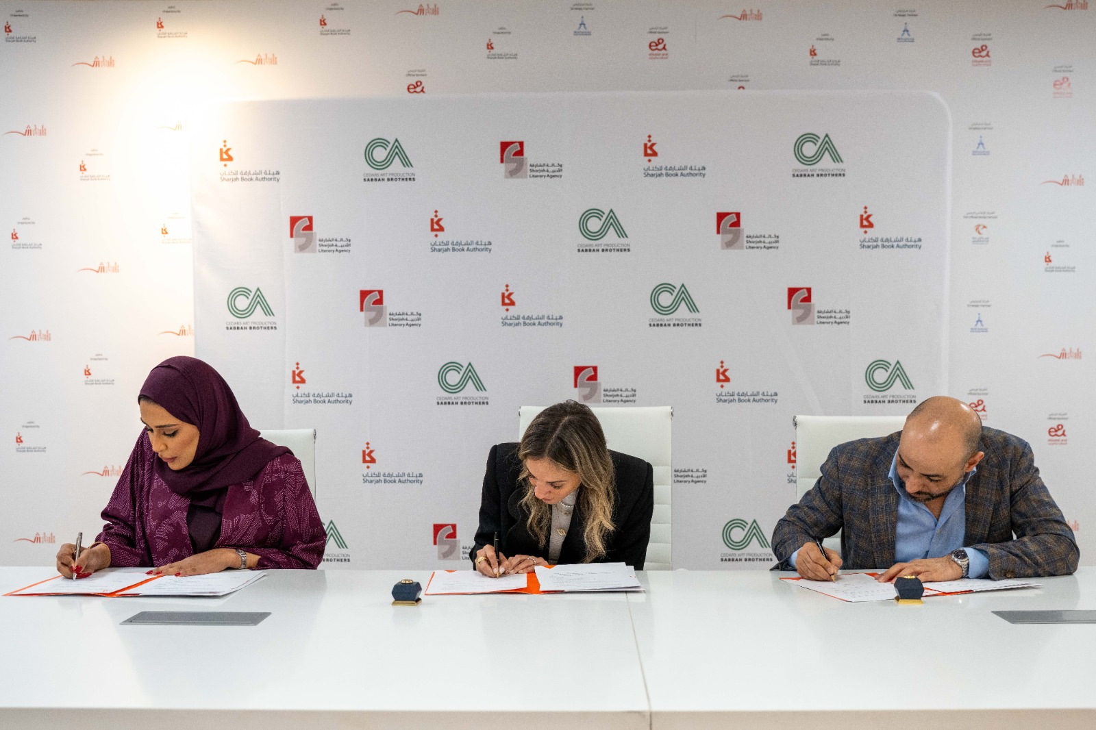 بروتوكول تعاون بعنوان “من الصفحة إلى الشاشة” يجمع “وكالة الشارقة الأدبية” و”شركة صبّاح إخوان” و”هيئة الشارقة للكتاب”…