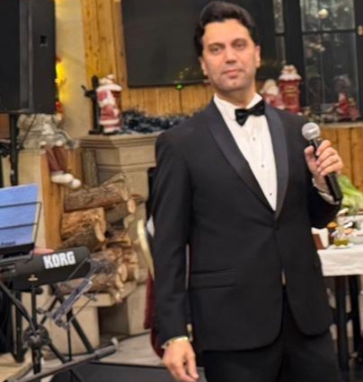 هادي الحايك يختتم العام بحفل لافت في برمانا ويواصل نجاح «بجن عليكي»