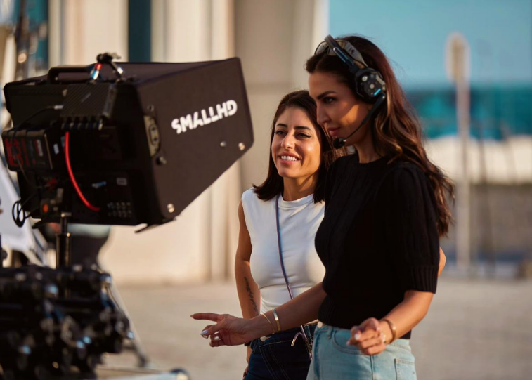 فرح علامة لبرنامج "ولعانة " عبر "أغاني أغاني " : "لطيفة وثقت بي ، وأتمنى العمل مع هيفاء وهبي، نانسي عجرم، رحمة رياض والشامي"