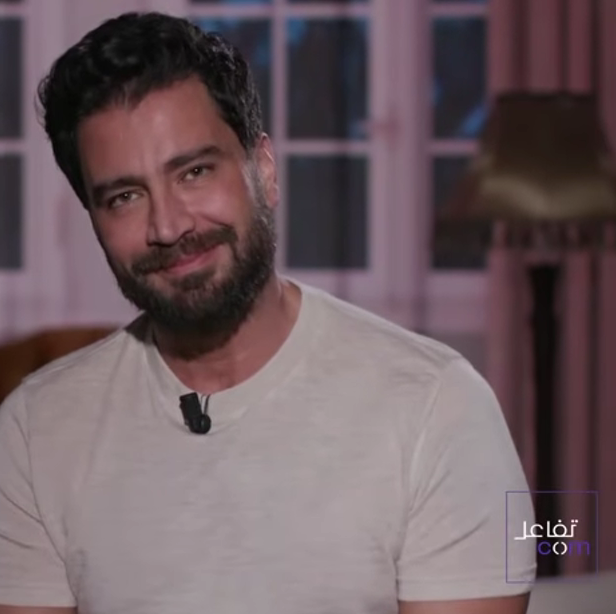 معتصم النهار في برنامج "تفاعلكم" : "لم أتلق الدعم من زملائي وهذا سبب انفصالي عن زوجتي"