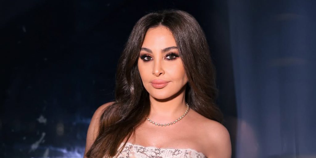 إليسا تستهل جولتها الفنية من تورونتو …حفل جماهيري ضخم ونفاعل لافت