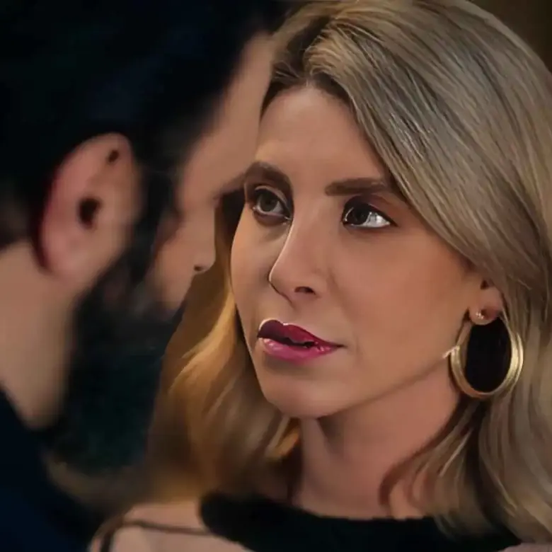 تيم حسن بين جابر ومولانا… قلب ممزّق يكشف الوجه الإنساني للصراع