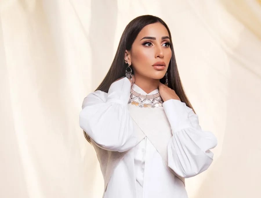 دينا الشربيني في برنامج “الكلمة” : “أنا بعيدة عن مواقع التواصل الاجتماعي وأبتعد عن التعليقات السلبية” دينا الشربيني في برنامج "الكلمة" : "أنا بعيدة عن مواقع التواصل الاجتماعي وأبتعد عن التعليقات السلبية"