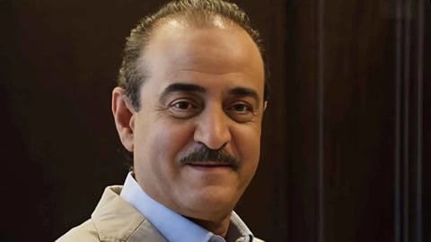 من الطفولة إلى الدكتوراه… بسام كوسا يحتفل بنجله ثائر برسالة مؤثرة