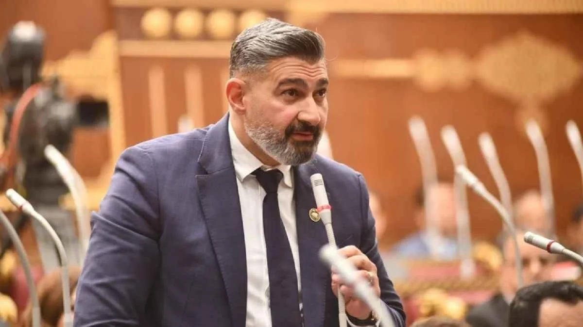 ياسر جلال يحسم الجدل حول مسلسله الجديد… هذا ما كشفه