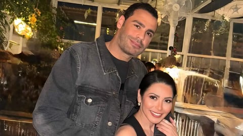 رامز جلال يمازح محمد عبد المنصف أمام لقاء الخميسي.. ماذا طلب منه؟
