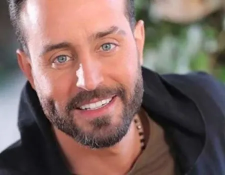 سعد رمضان يحيي حفلاً خيرياً في الجامعة الأميركية في بيروت دعماً للرعاية الصحية في لبنان