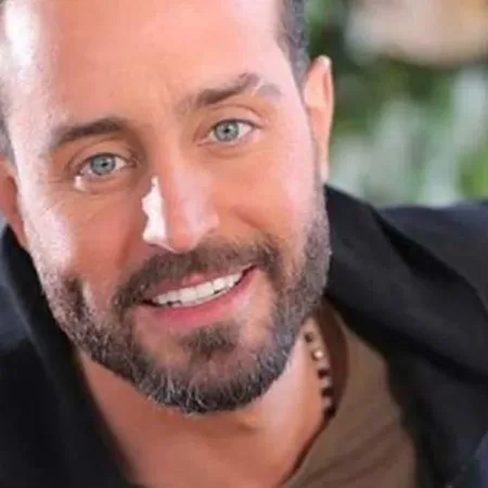 سعد رمضان يحيي حفلاً خيرياً في الجامعة الأميركية في بيروت دعماً للرعاية الصحية في لبنان